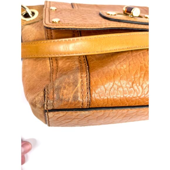 Milly NY Soft Brown Croco Pattern Leather Shoulder Bag Chain Strap Unique Clasp - Picture 8 of 16